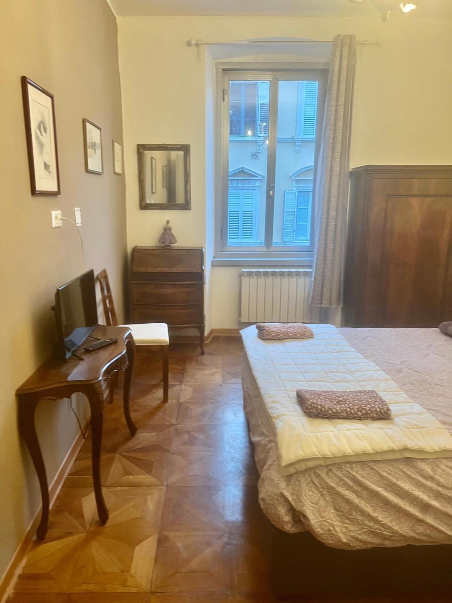 Alla Scalinata Del Teatro Rossetti Parcheggio Trieste Eksteriør billede